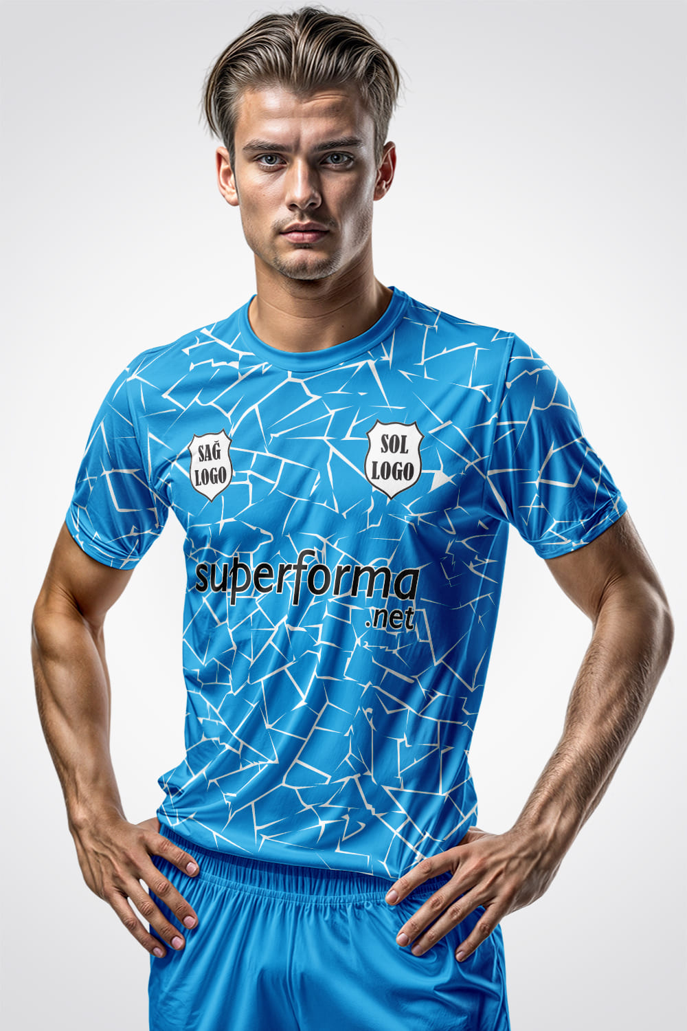 Logo ve sponsor baskılı bitmiş forma